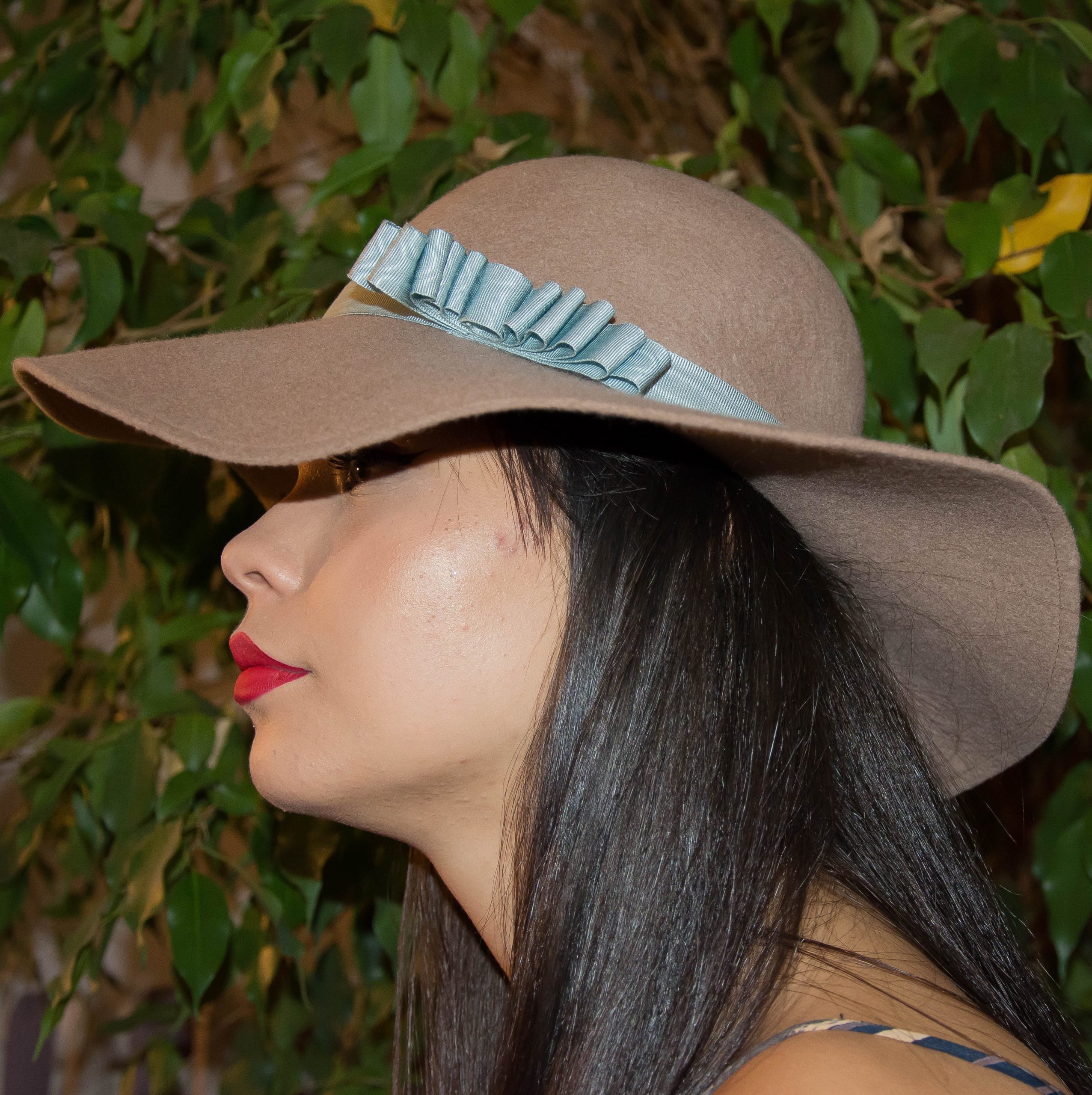 chapeaux capeline en laine ruban bleu ciel